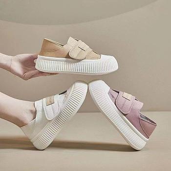 trendy women casual sports shoes