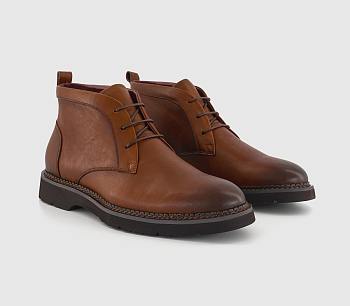 Outsole Chukka Boots Tan Leather